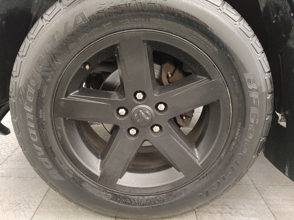 Used 2017 RAM 1500 Express RWD image 31