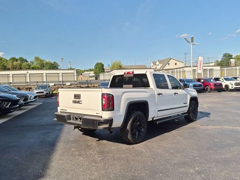 Used 2018 GMC Sierra 1500 SLT w/ SLT Premium Package AWD/4WD image 5