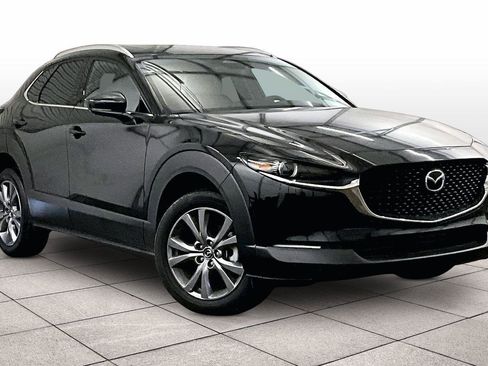 Used 2025 MAZDA CX-30 AWD 2.5 S w/ Premium Package image 2