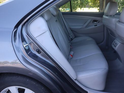 Used 2009 Toyota Camry Hybrid FWD image 21