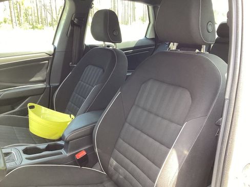 Used 2024 Volkswagen Jetta Sport FWD image 14