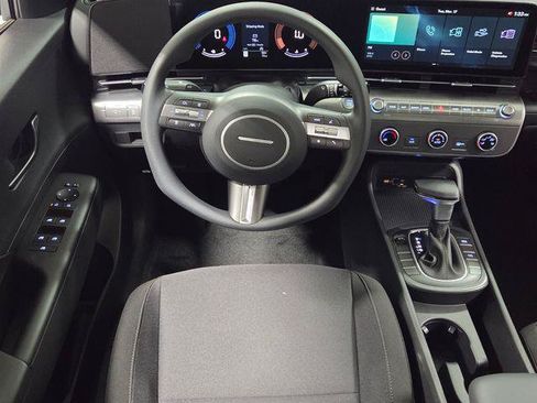 New 2026 Hyundai Kona SE FWD image 7