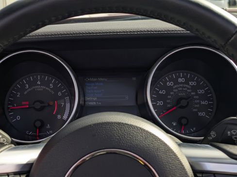 Used 2019 Ford Mustang Premium image 24