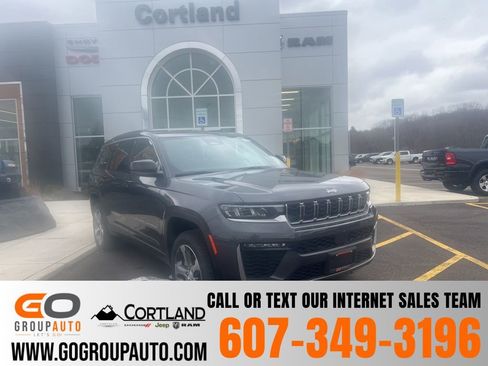 New 2026 Jeep Grand Cherokee L Limited AWD/4WD image 1