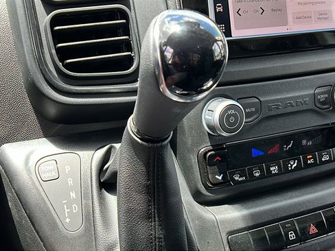 New 2026 RAM ProMaster 2500 w/ Convenience Group FWD image 25