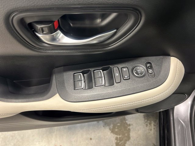 Certified 2024 Honda HR-V EX-L image 22