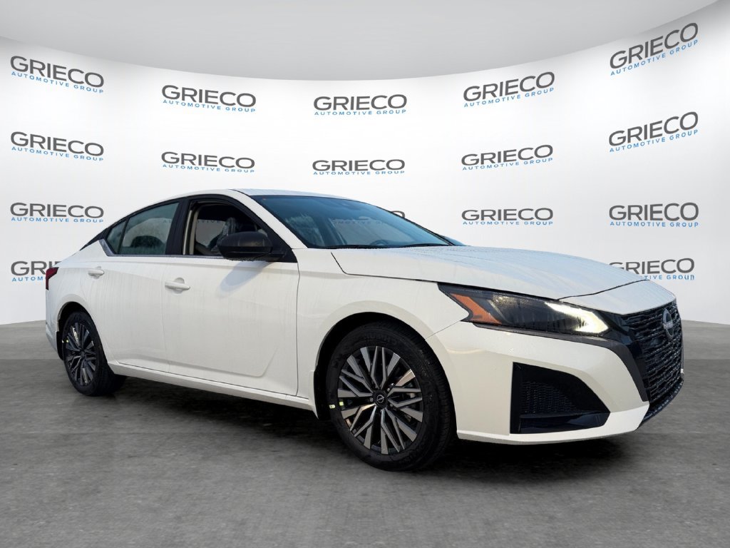 New 2026 Nissan Altima 2.5 SV FWD image 1