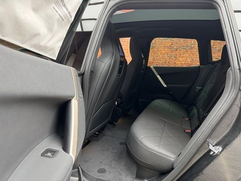 Used 2026 BMW iX xDrive60 image 23