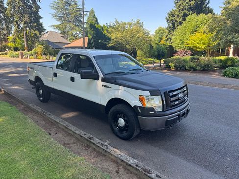Used 2011 Ford F150 XL w/ Trailer Tow Pkg AWD/4WD image 7