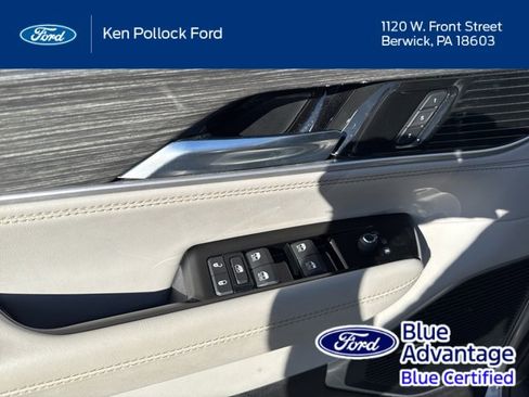 Used 2022 Jeep Wagoneer Series II image 16