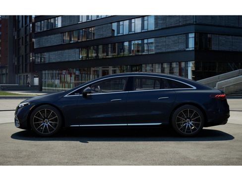 Certified 2023 Mercedes-Benz EQS 580 4MATIC Sedan image 44