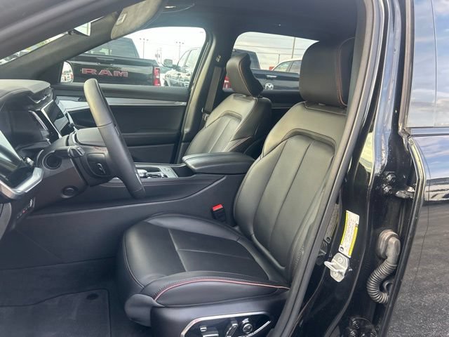 Used 2024 Jeep Wagoneer S Launch Edition AWD/4WD image 16