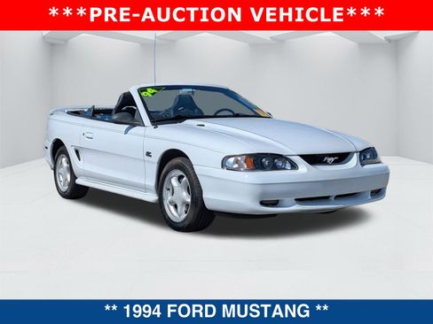 Used 1994 Ford Mustang GT image 2