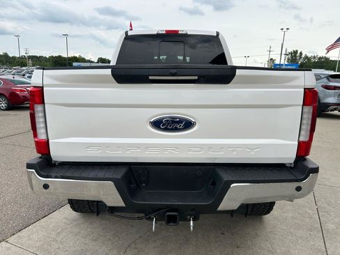 Used 2019 Ford F250 Lariat w/ Lariat Ultimate Package AWD/4WD image 6