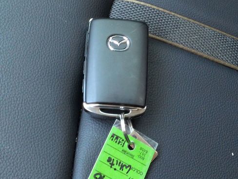 Used 2024 MAZDA CX-90 3.3 Turbo w/ Select Package image 26