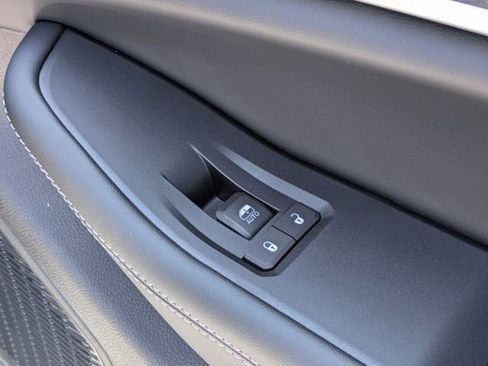 New 2026 Jeep Grand Cherokee Altitude RWD image 35
