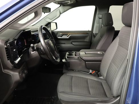 Used 2024 Chevrolet Silverado 1500 LT AWD/4WD image 14