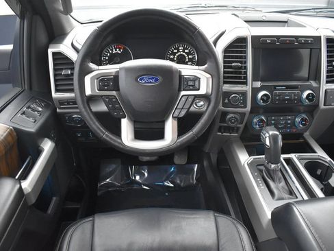 Used 2020 Ford F150 Lariat w/ Equipment Group 502A Luxury AWD/4WD image 12