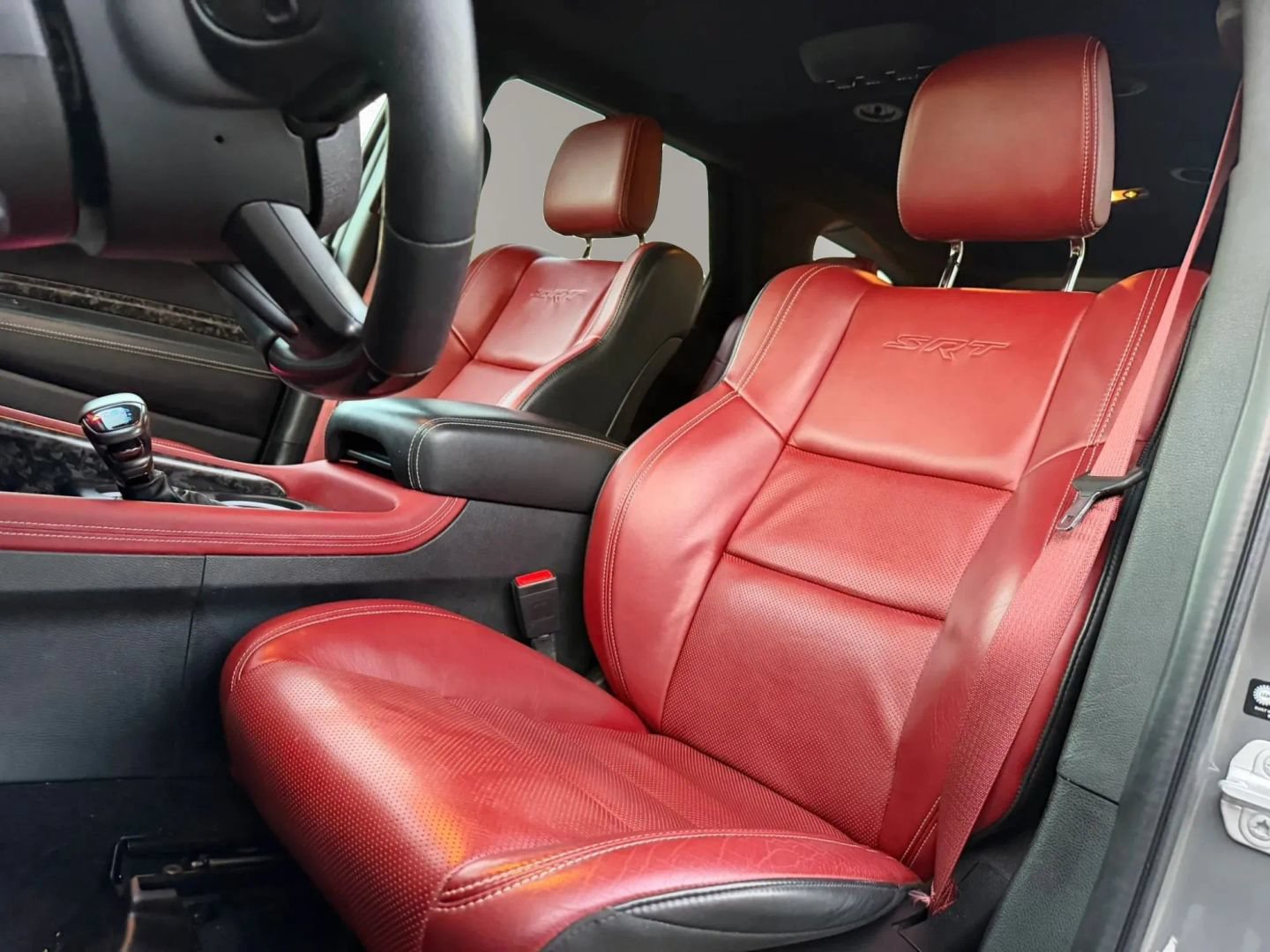 Used 2022 Dodge Durango SRT w/ Premium Interior Group AWD/4WD image 10