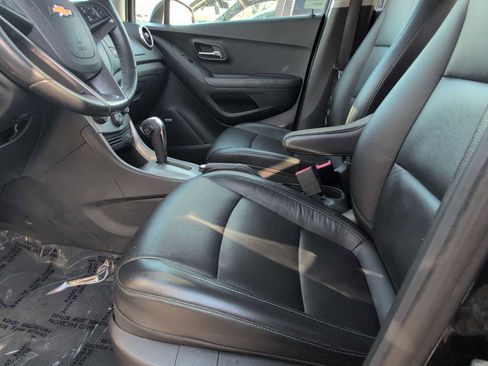 Used 2015 Chevrolet Trax LTZ image 17