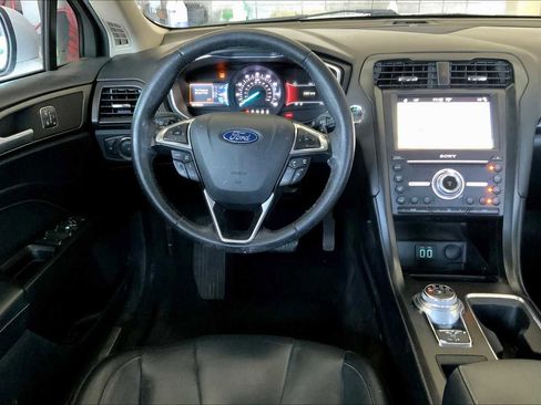 Certified 2019 Ford Fusion Titanium image 5