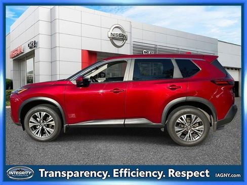 Certified 2023 Nissan Rogue SV image 7