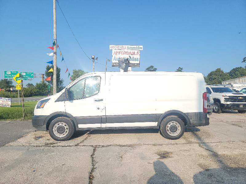 Used 2019 Ford Transit 150 130 Low Roof RWD image 4