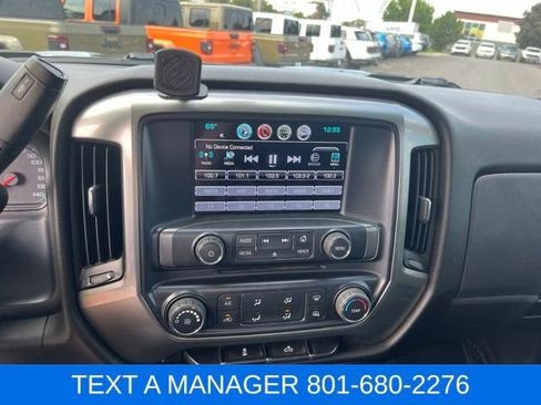 Used 2019 Chevrolet Silverado 1500 LT AWD/4WD image 26
