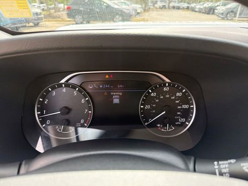 Certified 2024 Nissan Frontier SV w/ SV Convenience Package image 23