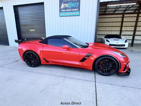 Used 2019 Chevrolet Corvette Grand Sport RWD image 6