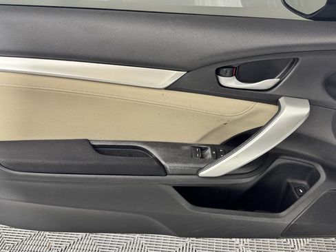 Used 2017 Honda Civic EX-T image 12