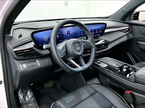 Used 2025 Buick Enclave Sport Touring image 16