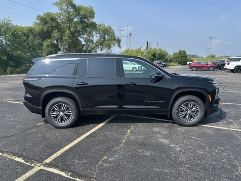 New 2026 Chevrolet Traverse LT w/ Driver Confidence Package image 4