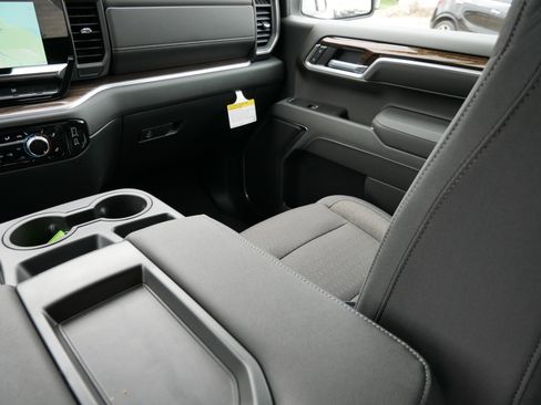 New 2026 GMC Sierra 1500 Elevation AWD/4WD image 15