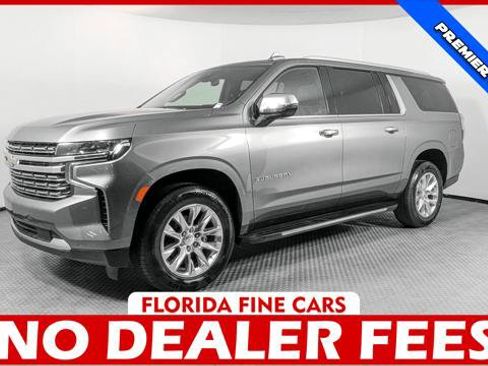 Used 2023 Chevrolet Suburban Premier AWD/4WD image 1