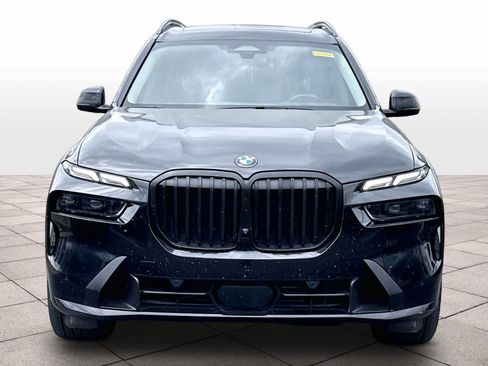 Used 2023 BMW X7 xDrive40i AWD/4WD image 2