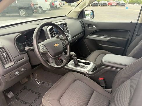 Used 2022 Chevrolet Colorado LT w/ LT Convenience Package AWD/4WD image 25