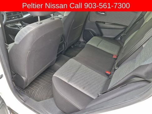 Used 2023 Nissan Rogue SV image 22