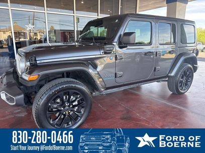 Used 2025 Jeep Wrangler Unlimited Sahara w/ Safety Group