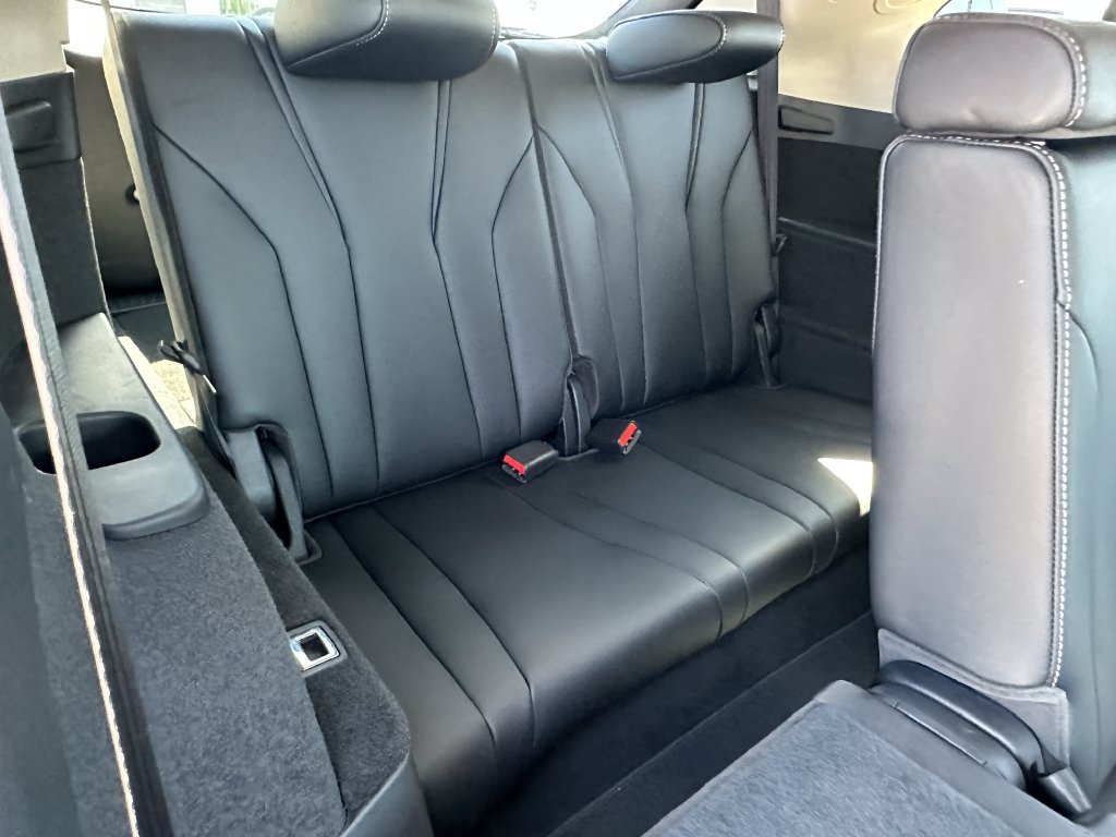 Used 2025 Acura MDX w/ Technology Package FWD image 21