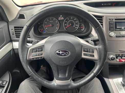 Used 2013 Subaru Legacy 2.5i Premium w/ All-Weather Pkg image 23