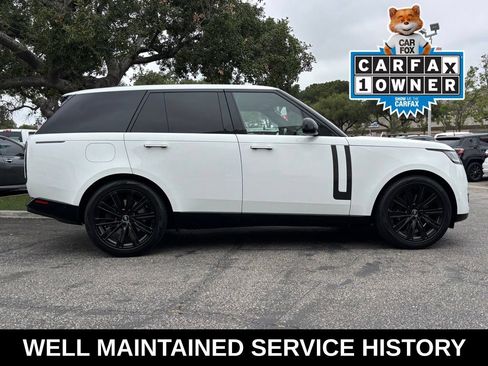 Used 2023 Land Rover Range Rover SE AWD/4WD image 2