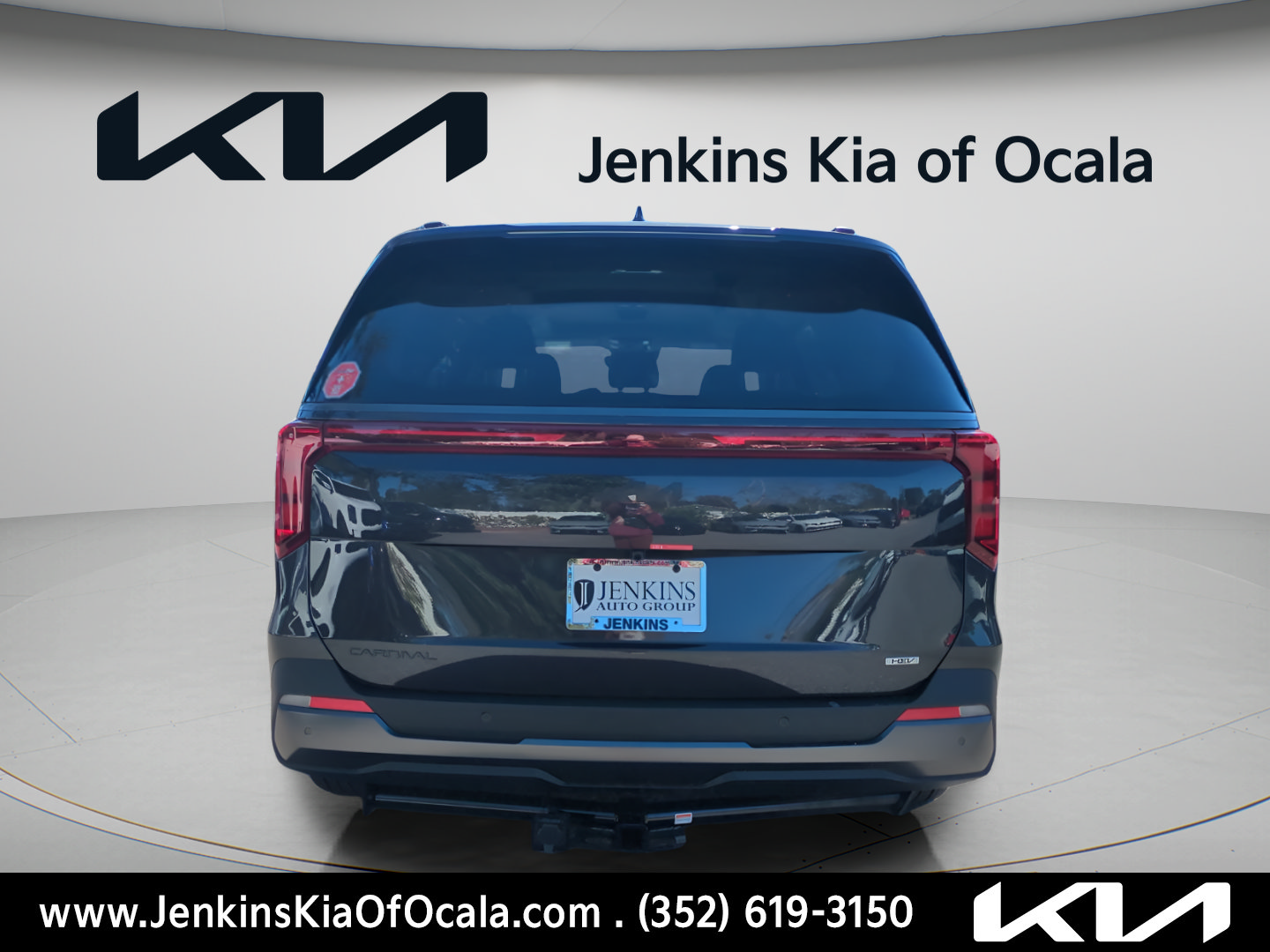 New 2026 Kia Carnival SX w/ SX Dark Edition Package FWD image 4