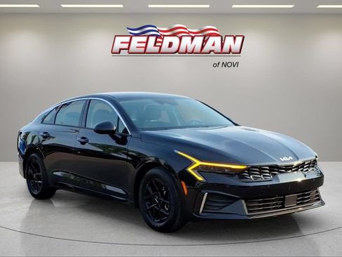 Used 2025 Kia K5 LXS FWD image 8