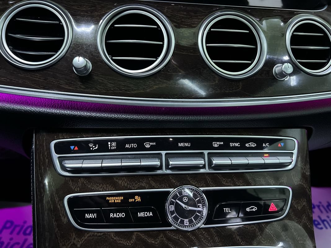 Used 2019 Mercedes-Benz E 300 w/ Premium 1 Package image 22
