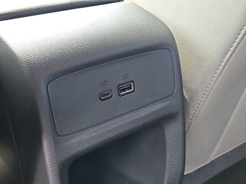 Used 2025 Buick Envista Avenir FWD image 26