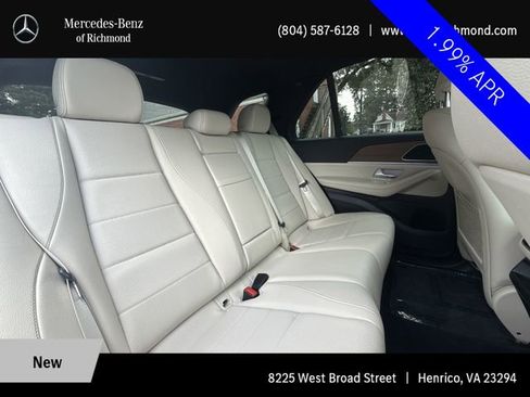 Used 2024 Mercedes-Benz GLE 350 4MATIC image 17