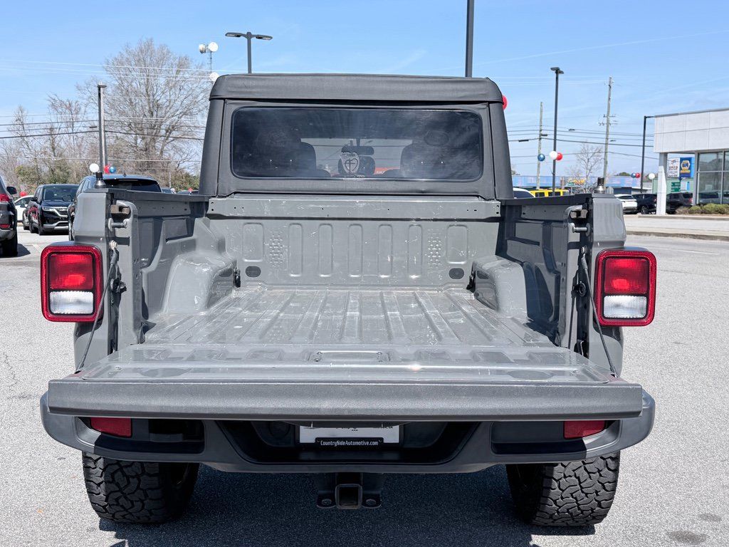 Used 2021 Jeep Gladiator Sport AWD/4WD image 9
