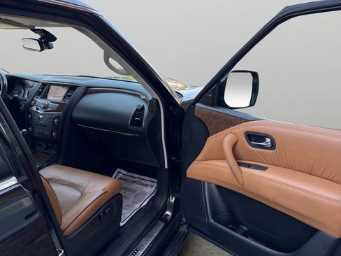 Used 2016 INFINITI QX80 4WD w/ All Season Package image 21