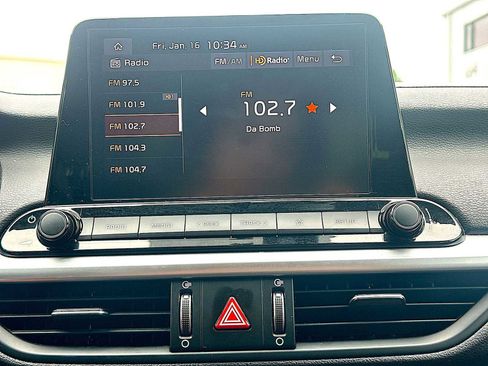 Used 2023 Kia Forte LXS image 12